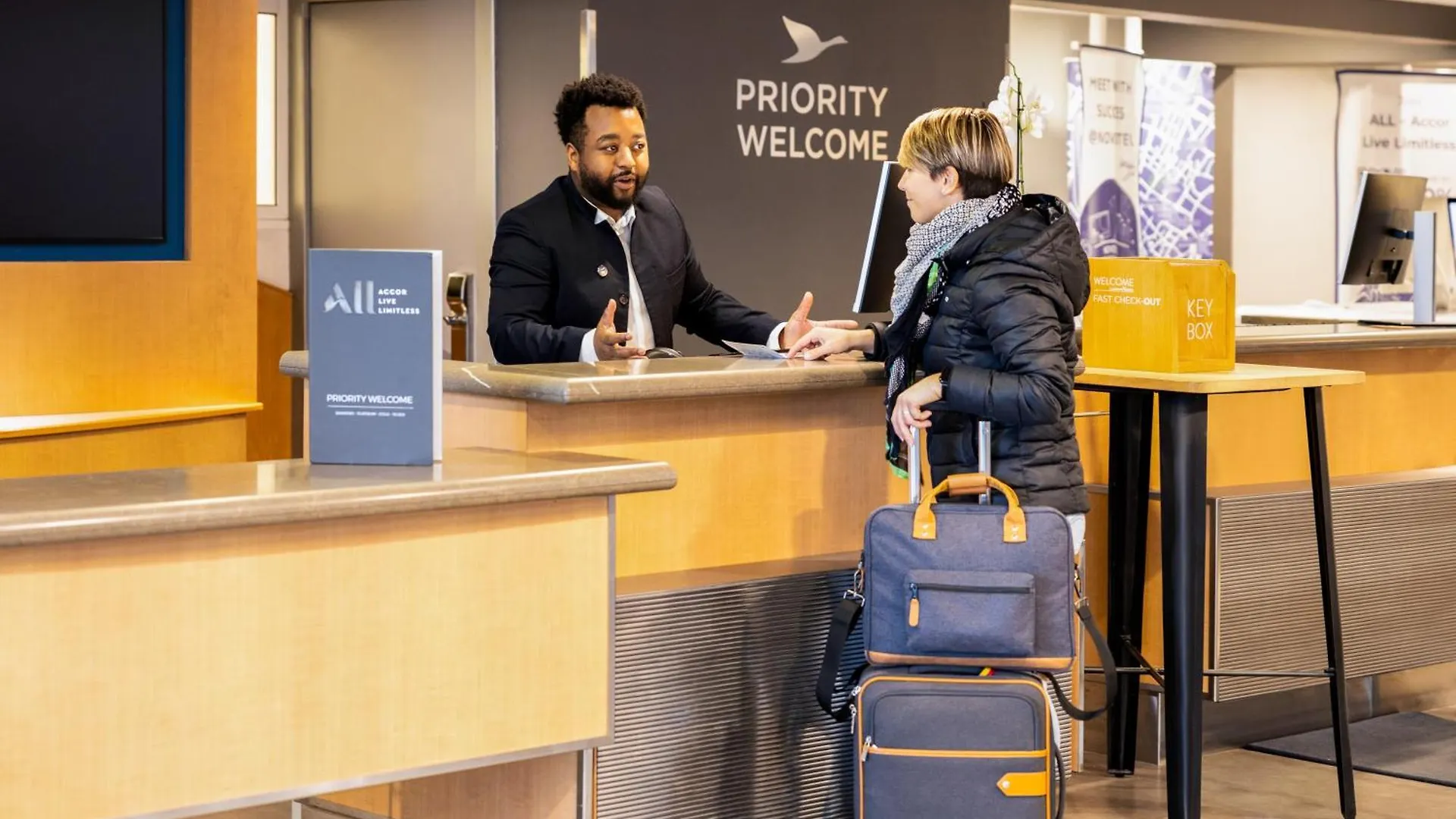 דיגם Novotel Brussels Airport בלגיה